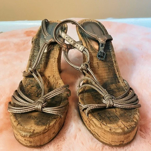 ❤️ Banana Republic wedge sandals! Size 8 US. - Picture 3 of 14